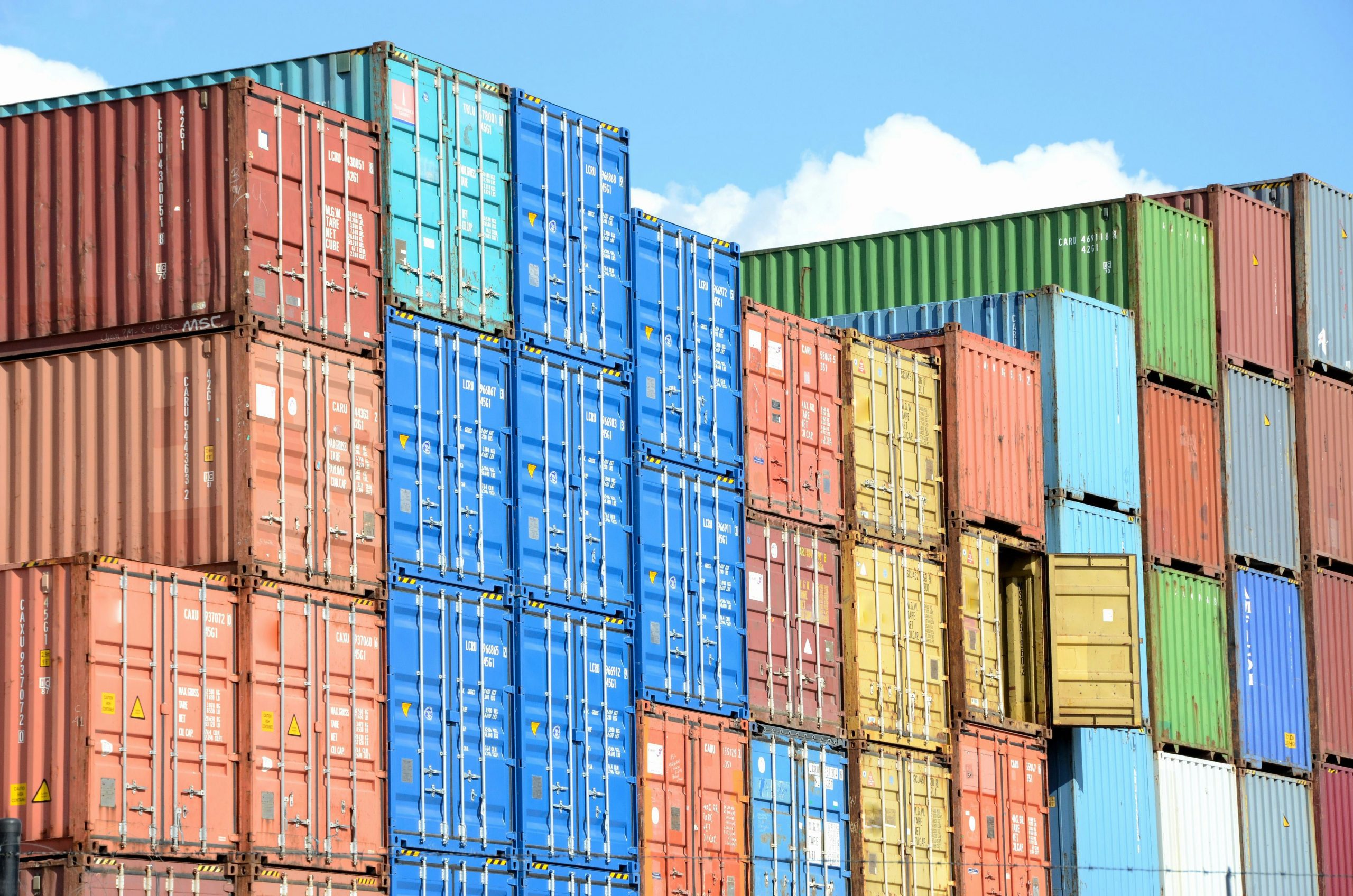 Featured image for “Managing Tariff Challenges in the Plastics Industry”